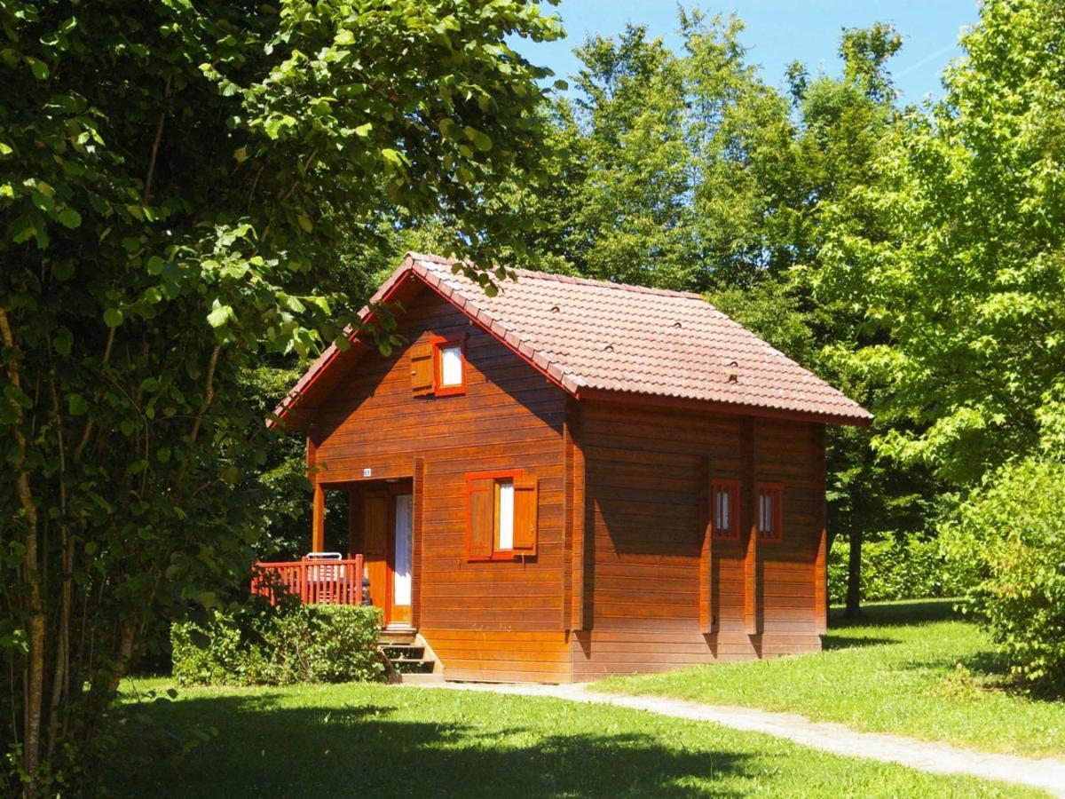 Camping Municipal De La Lande Nexon Exterior photo